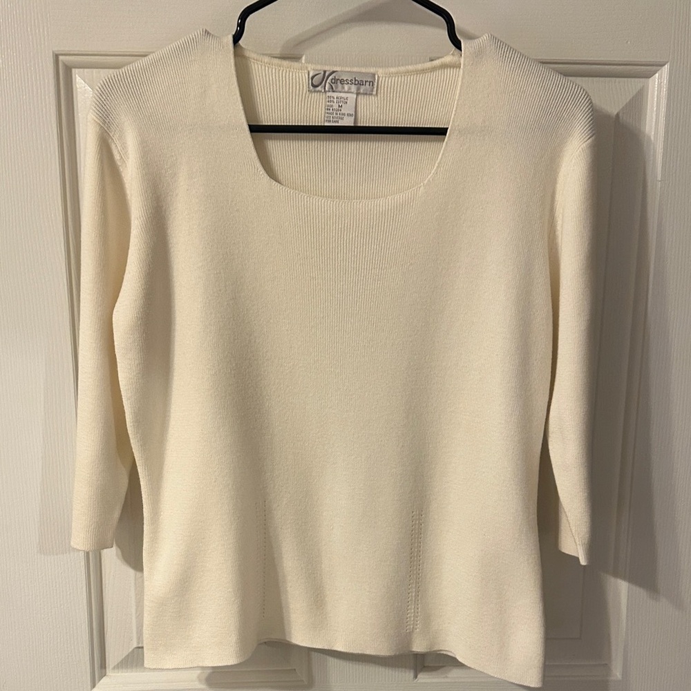 Dressbarn fitted swoop neck sweater with 3/4 sleeve, size medium